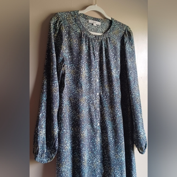 LOFT DRESS - Picture 2 of 4